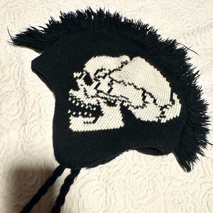 Kids punk skull beanie